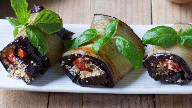 Рецепт Рулетики из баклажанов с грецкими орехами