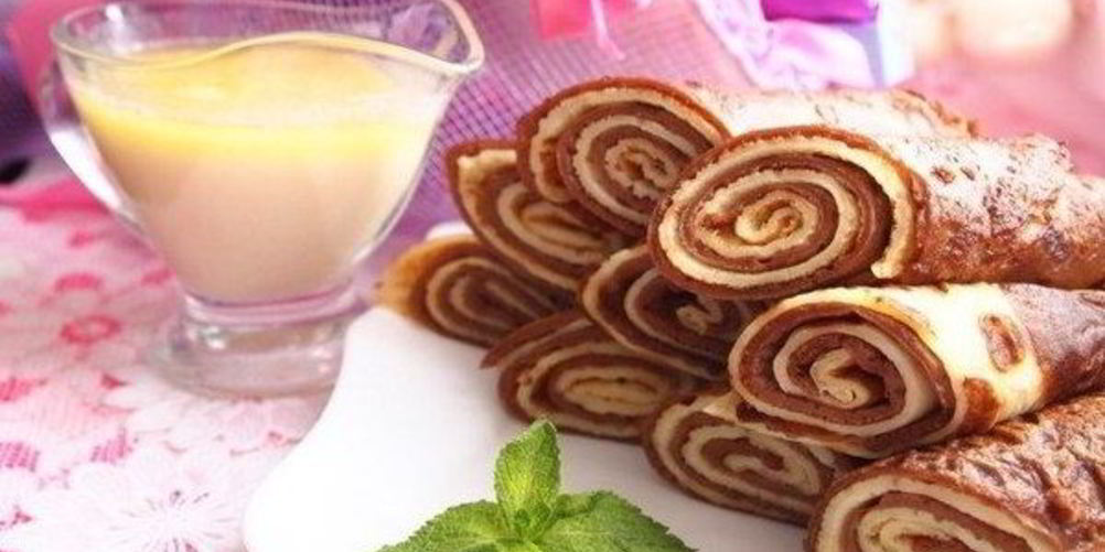 Как приготовить рулетики из блинов с ванильным соусом