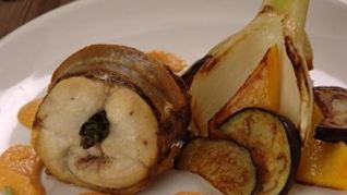 Рецепт Рулетики из щуки с ореховым соусом