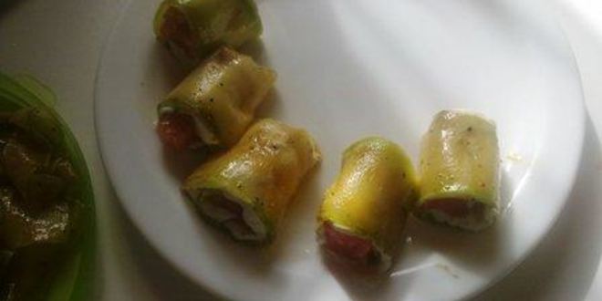Рецепт рулетики из цуккини и форели