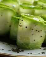 Рулетики из цуккини