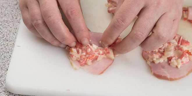 Рецепт рулетики из ветчины