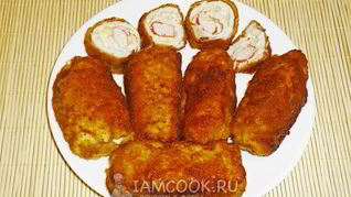 Рецепт Рулетики куриные с крабовыми палочками и сыром