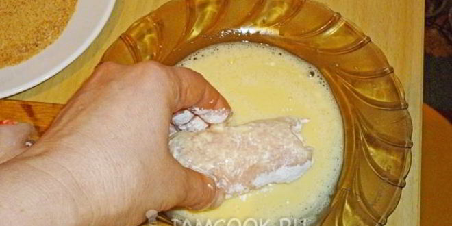 Рецепт рулетики куриные с крабовыми палочками и сыром