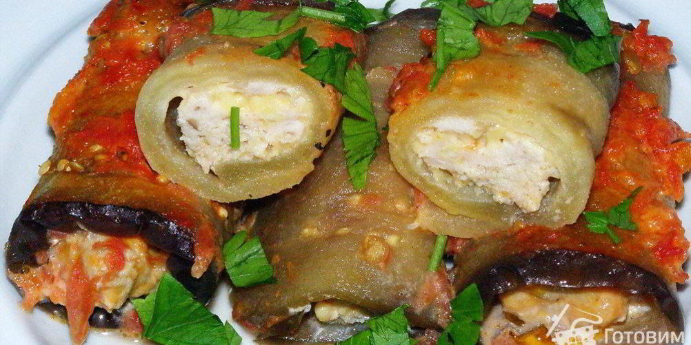Как приготовить рулеты из баклажан и курицы