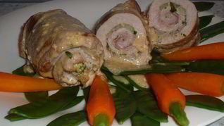 Рецепт Рулеты из свинины с горчицей и петрушкой