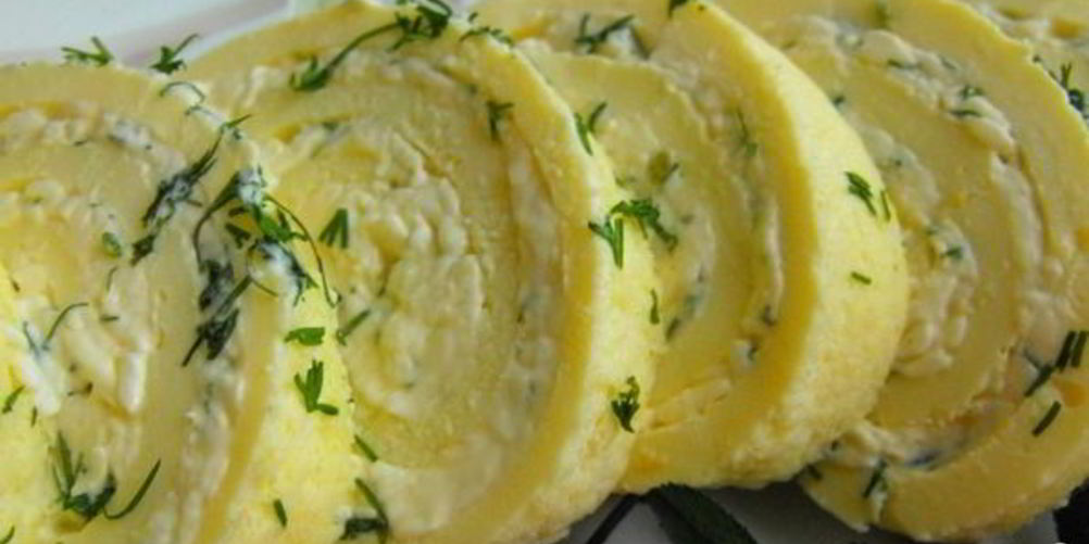 Как приготовить сырный рулет