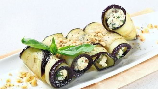 Рецепт Закусочные рулетики из баклажана и феты