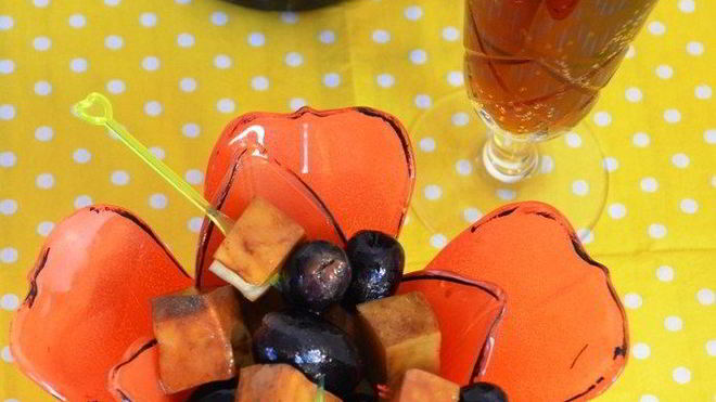 Рецепт Сыр с виноградом, маринованный