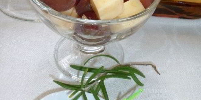 Рецепт сыр с виноградом, маринованный