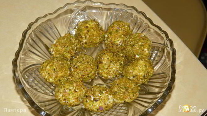 Рецепт Сырные шарики с виноградом