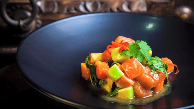 Рецепт Тайское севиче из лосося с папайей и авокадо