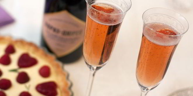 Рецепт тарт с малиной и розмариновым кремом