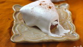 Рецепт Тарт с шоколадной начинкой и белковым кремом