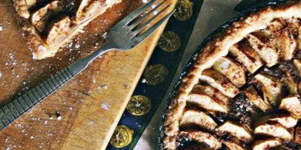 Как приготовить яблочный тарт с корицей