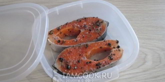 Рецепт закуска из красной рыбы, маринованной с можжевельником