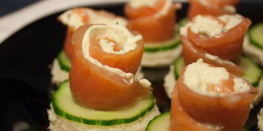 Как приготовить закуску иза лососю со сливочныма сыром