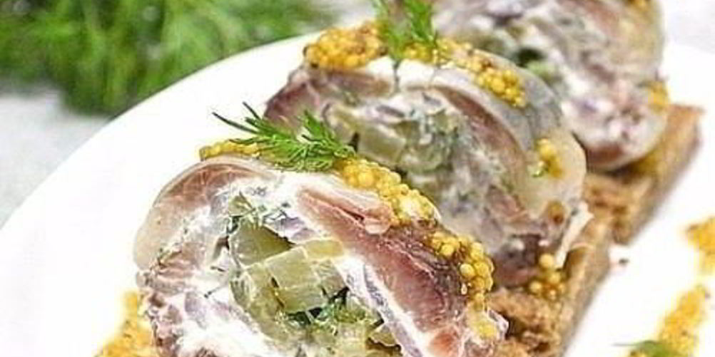 Как приготовить закуска из сельди со сливочным сыром