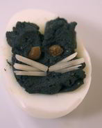 Закуска из яиц на Хэллоуин