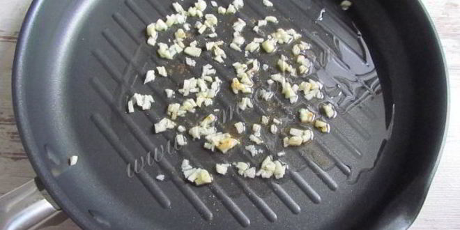 Рецепт закуска из жареных огурцов по-корейски