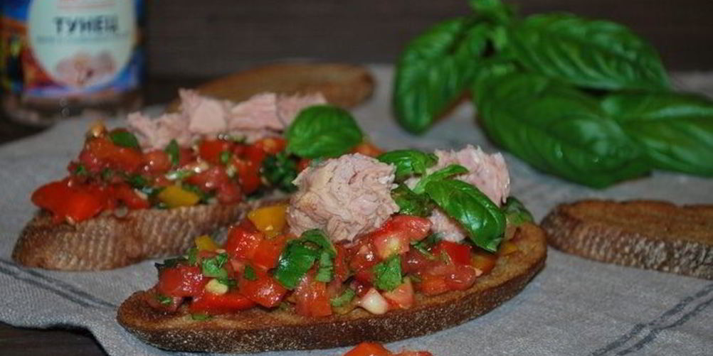 Как приготовить закуска с печеным перцем и тунцом
