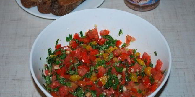 Рецепт закуска с печеным перцем и тунцом