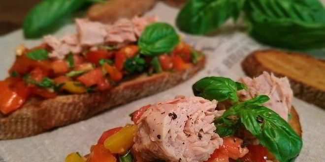 Рецепт закуска с печеным перцем и тунцом