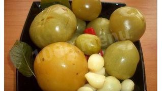 Рецепт Зеленые помидоры с чесноком квашеные